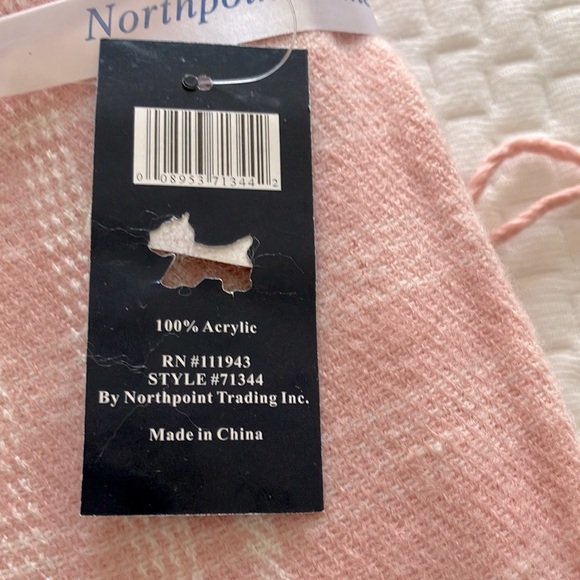 NWT MONTE CARLO/NORTHPOINT HOME COLLECTION PINK/WHITE PLAID THROW BLANKET - Picture 3 of 4